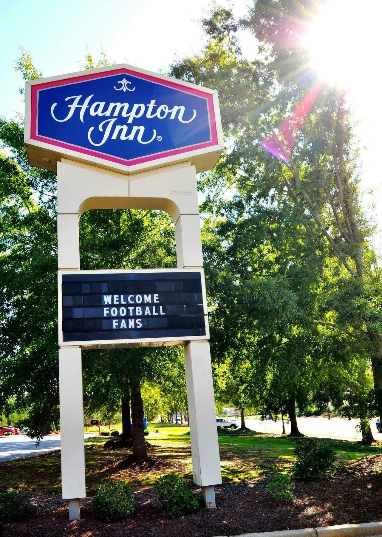 Hampton Inn Clemson Bagian luar foto